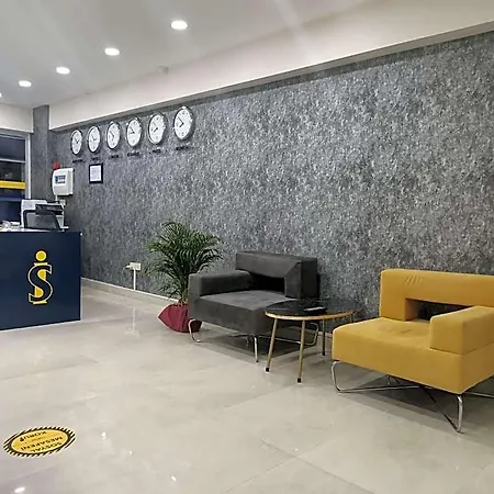 Hotel Royal Old Town 5*